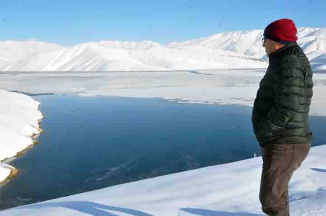 Eksi 30 derecede Dilimli Barajı dondu