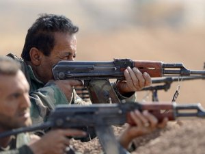Irak ordusu ve Peşmerge arasında çatışmalar şiddetlendi