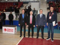 Hakkari'de Basketbol Hakem kursu açıldı