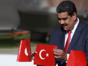 Maduro'dan canlı yayında Erdoğan'a mesaj