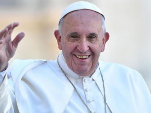 Papa Francis, Maduro'nun arabuluculuk teklifini kabul etti