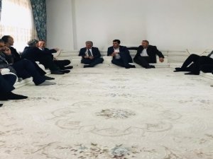 Başkan Saklı'dan Şehit Ahmet Budak'ın ailesine ziyaret