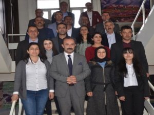 Hakkari Belediyesinde izinler kaldırıldı, görev değişikliği başladı