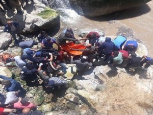Bisikletiyle suya uçan gencin cansız bedenine ulaşıldı