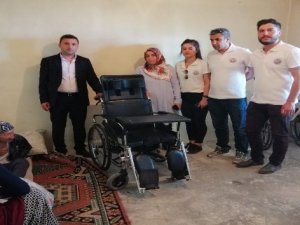 Hakkarili hayırsever Demir'den örnek davranış