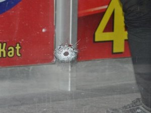 Yüksekova'da silahlı saldırı: 1 yaralı