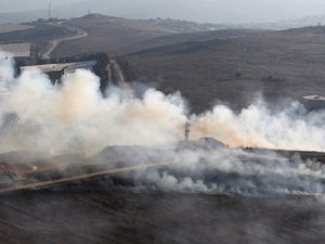 İsrail ordusu, Lübnan'a topçu saldırısı düzenledi
