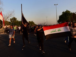 Irak'ta hükümet karşıtı protestolar sürüyor