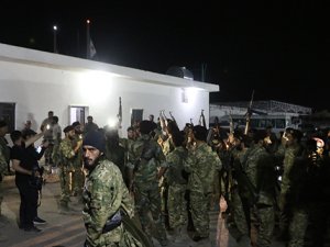 Suriye Milli Ordusu, Akçakale'ye geldi