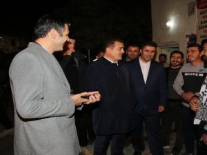 Vali Akbıyık asfalt çalışmalarını denetledi