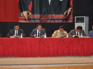 Kaymakam Doğramacı muhtarlarla bir araya geldi