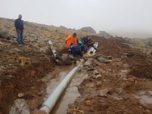 3 bin 500 rakımlı Berçelan Yaylası'nda içme suyu çalışması