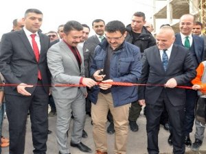Yüksekova'da ihtiyaç sahibi öğrenciler yararına kermes