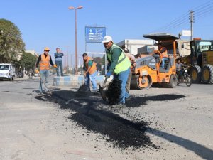 Tel Abyad'da yol çalışmaları devam ediyor