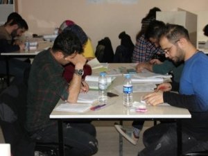 Hakkarili gençler geleceğe hazırlanıyor
