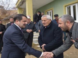 Yüksekova'daki husumetli aileler barıştırıldı