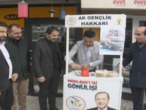 AK Parti'den kahve ikramı
