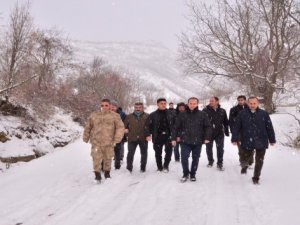 İlçe protokolünden köy ziyareti