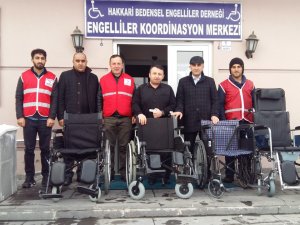 BEDENSEL ENGELLİLER DERNEĞİNDEN ELAZIĞ VE MALATYA’YA DOSTLUK ELİ