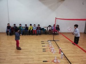 Hakkari’de Badminton Temel Eğitimi Verilecek
