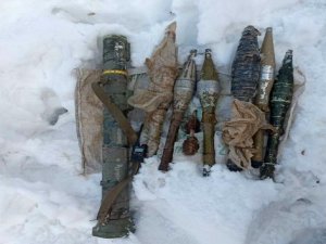 Derecik kırsalında AT-40 füzesi ele geçirildi