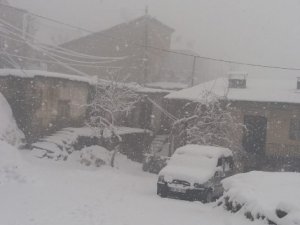 Hakkari'de kar yağışı