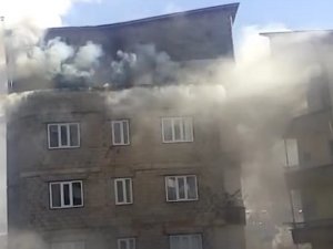 Hakkari’deki Yangın Korkuya Neden Oldu