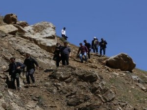Hakkari'de 7 mağara keşfedildi
