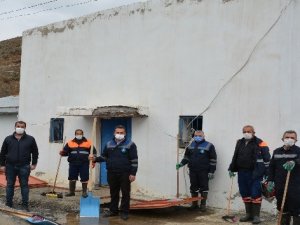 Hakkari'de içme suyu depoları yıkandı
