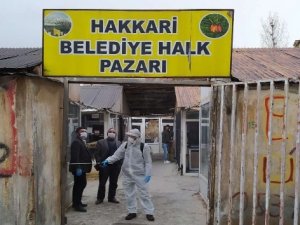 Hakkari'de kapı kapı dezenfekte