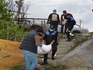 Vefa Sosyal Destek Grubu yardımlarını sürdürüyor