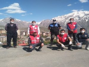 Hakkari Kızılay yardımlarını sürdürüyor