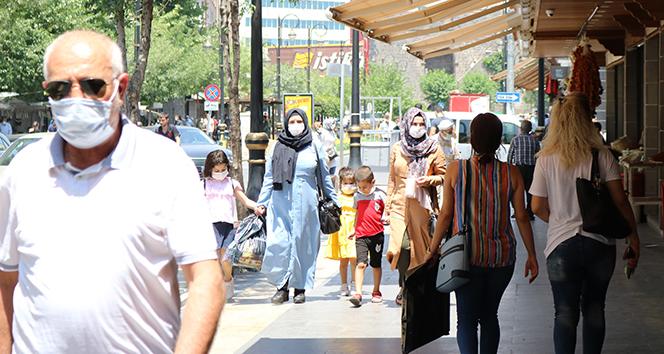 Vak'aların her geçen gün arttığı Diyarbakır'da vatandaşlar uyarıları dikkate almaya başladı