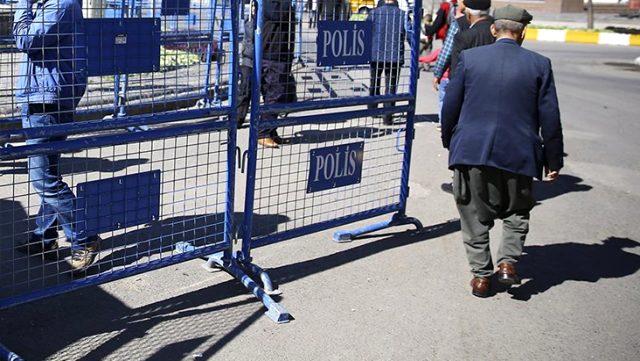 Ankara'nın ardından Van'da da eylem ve etkinlikler 15 gün yasaklandı