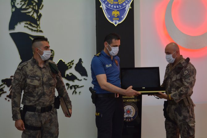 Müdür Atanur, 15 Temmuz gazilerini makamında kabul etti