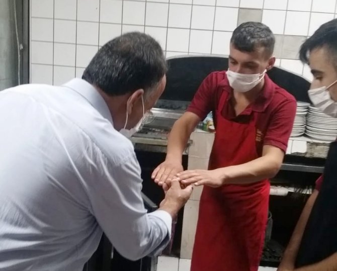 Hakkari zabıtasından hijyenik denetimi