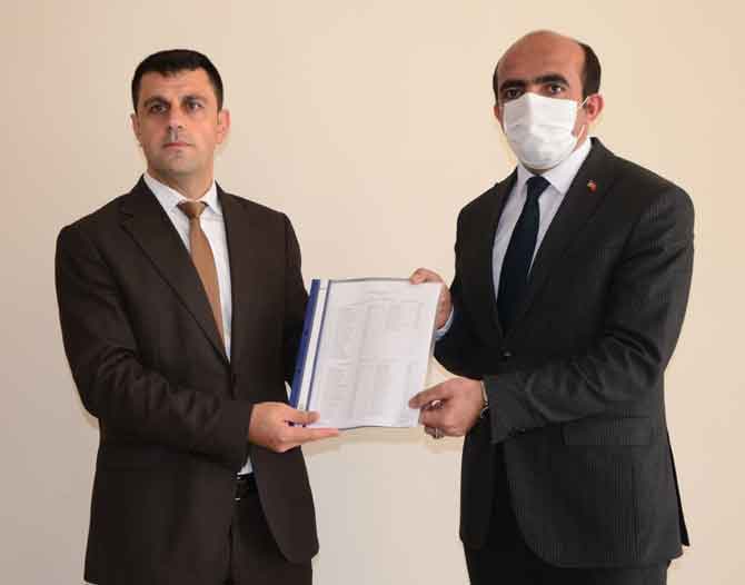 Ak Partili Demir Mazbatasını aldı