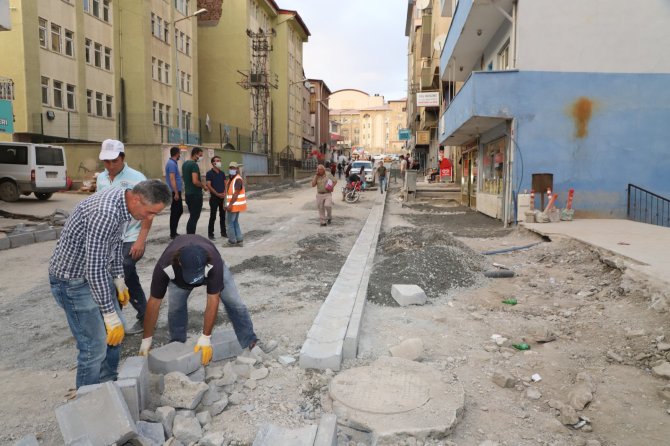 Hakkari Altay Caddesi asfalt için hazırlanıyor