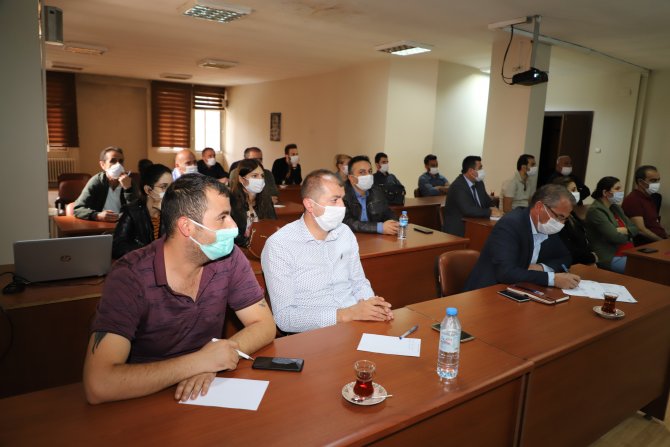 Belediye birim personeline uygulamalı eğitim semineri