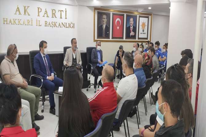 Federasyon başkanlarından Başkan Gür’e ziyaret