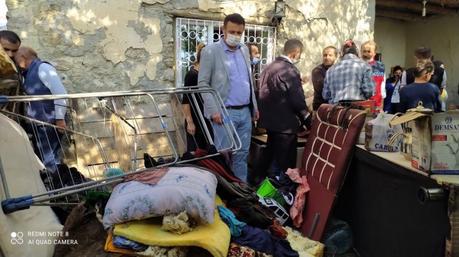 Hakkari’de korkutan ev yangını