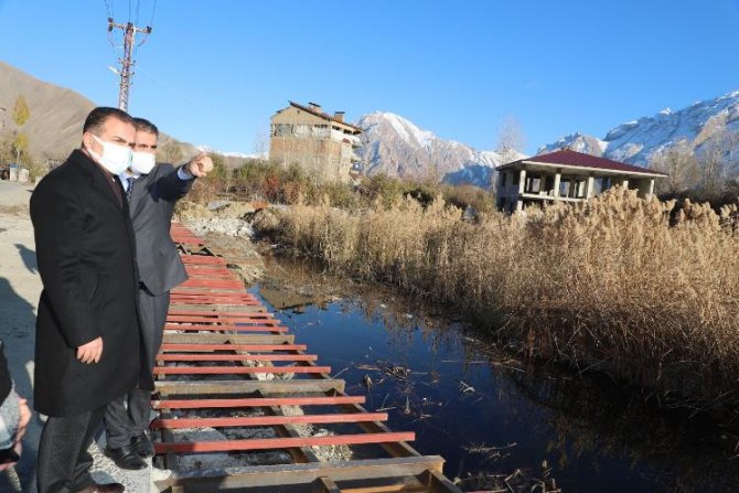 Vali Akbıyık, Hakkari’de 25 proje hayata geçiriliyor