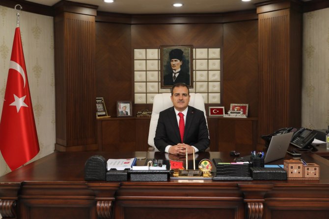 Vali Akbıyık'tan " Mevlana Haftası" mesajı