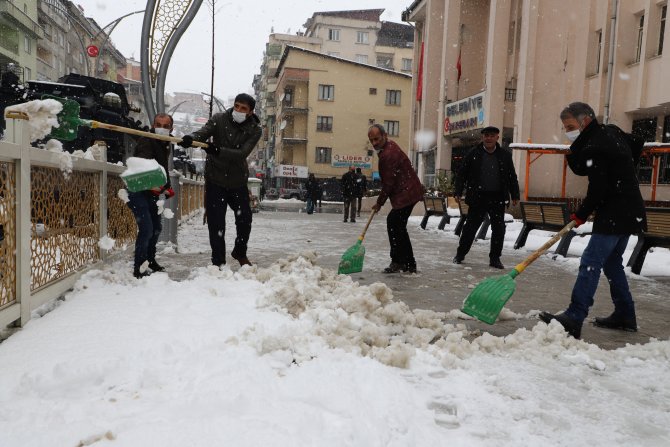 Kar Timleri Görev Başında!