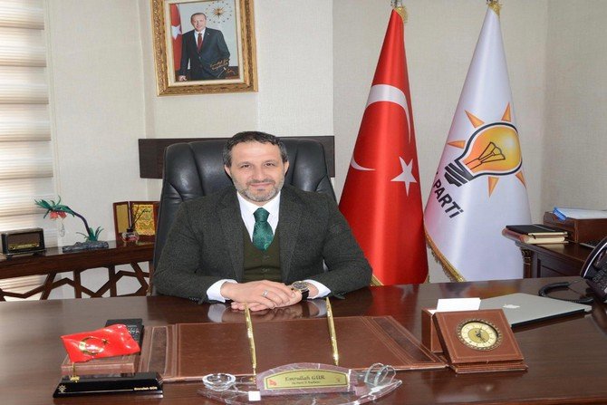 Başkan Gür istifa etti