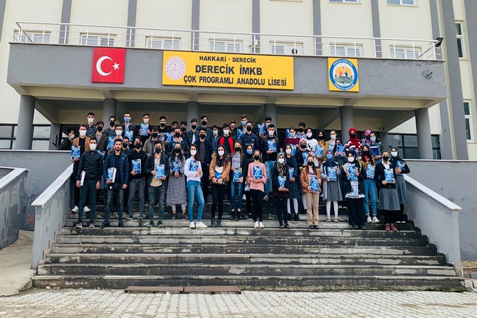 Hakkari Önder'den eğitime destek