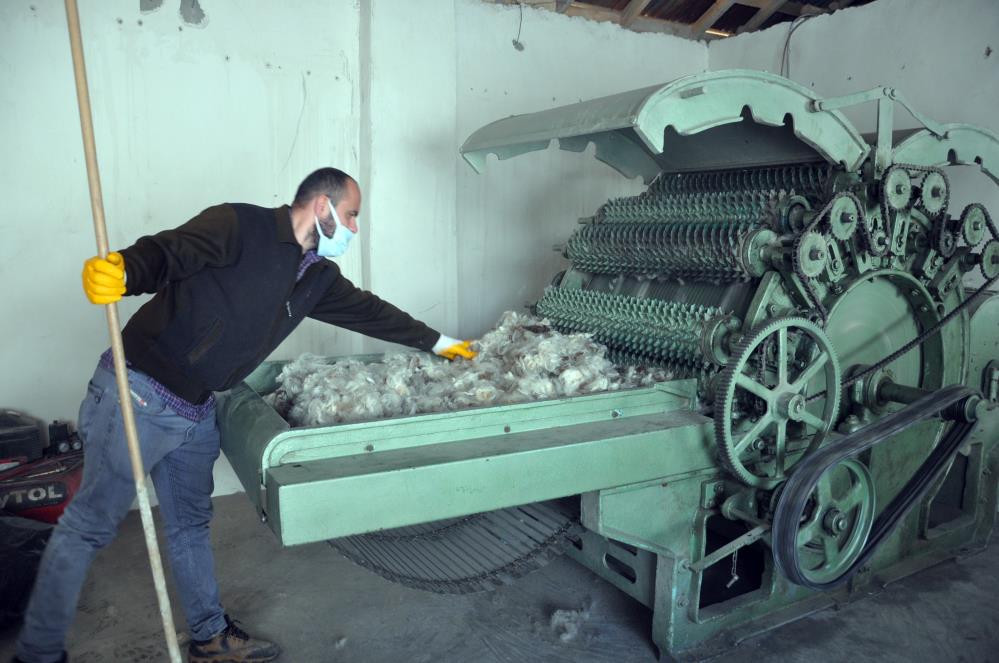 Hazır ürünler yün piyasasını zora soktu