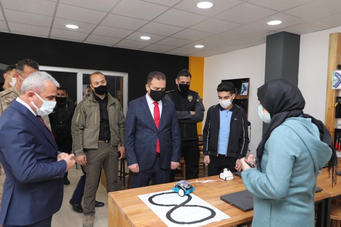 Vali Akbıyık, eğitim öncelikli meselemiz