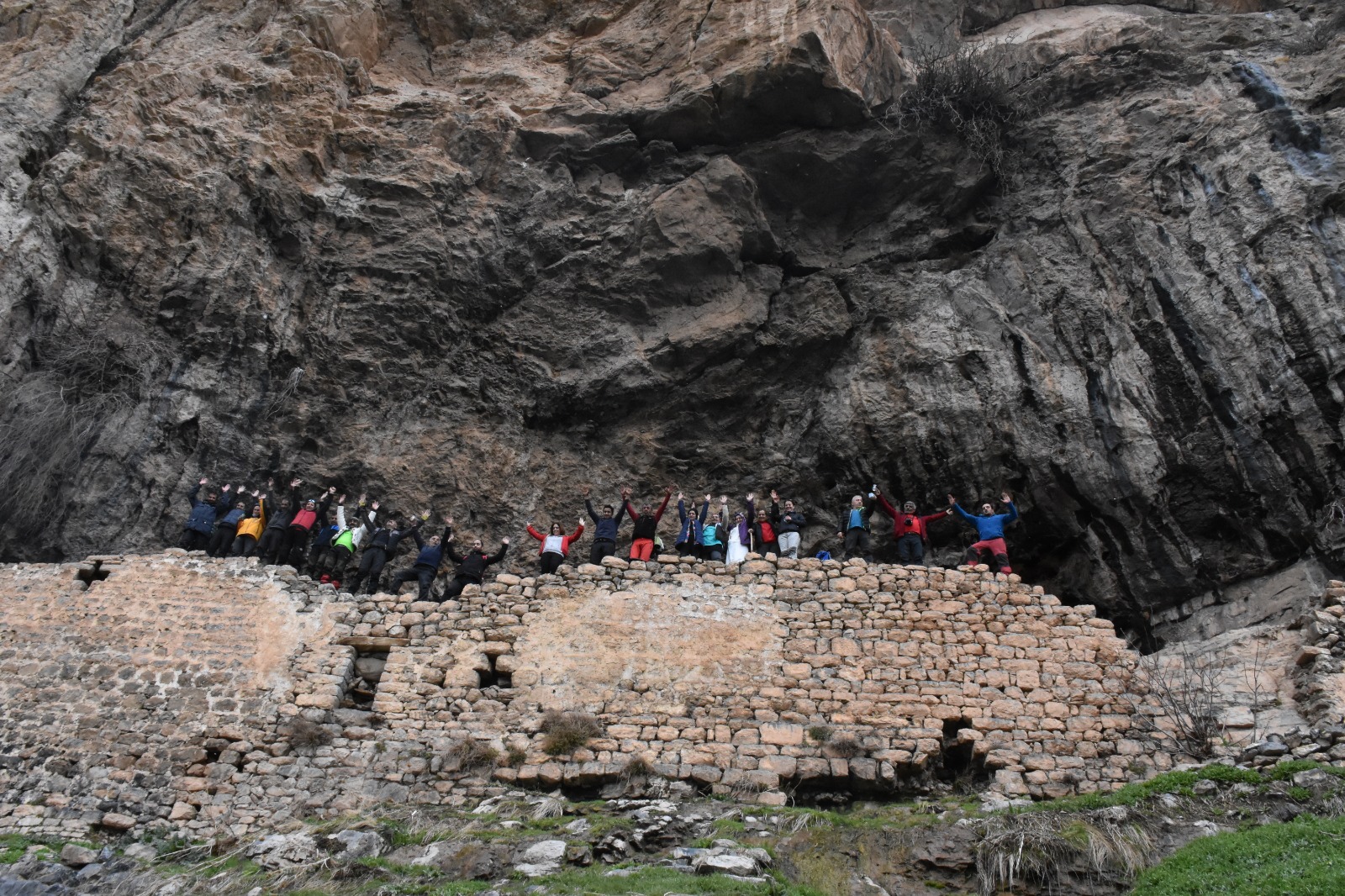 Doğa Severler Abdişo Kilisesi’ni Ziyaret Etti
