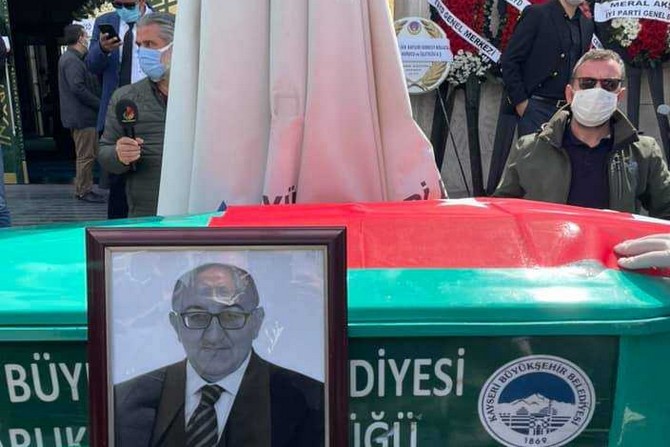 Yaralı çoban köpeği kurtarıldı